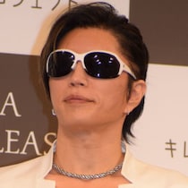 GACKT 「ロスの自宅でYOSHIKIがブチ切れ」衝撃の「朝6時までシャンパン16本」秘話を回顧！