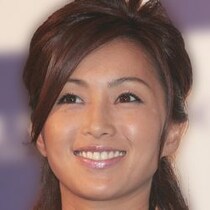 酒井法子 復刻版「のりピー音頭」披露後に会見で発した「危なっかしい一言」