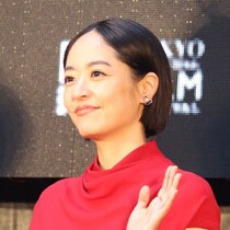 【再会】竹内涼真に「勝男が刑事になって帰ってきた」歓喜の一方、「約3年ぶり連ドラ出演」井上真央に「美しすぎる」驚きの声