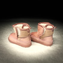 【ワークマン】やっぱり機能性抜群なのがいい！今すぐ買いたい「防寒ブーツ」3選