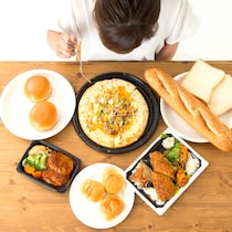 PMS期の“ドカ食い”を罪悪感ゼロで乗り切るための「心の処方箋」