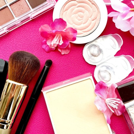 近所で手に入れる!コンビニで買える「韓国風コスメ」