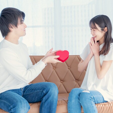 【12星座別・恋愛運】「牡牛座」の女性はモテるのが当たり前？