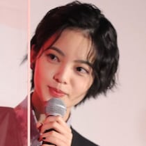 【FNS歌謡祭】平手友理奈が山口百恵さんの名曲をカバーで「あの女優のポテンシャル」が俄然注目されたワケ