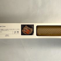 【3COINS】おかずの幅が広がった！ベタベタした面倒な洗い物が減る「フライパンライナー」の威力