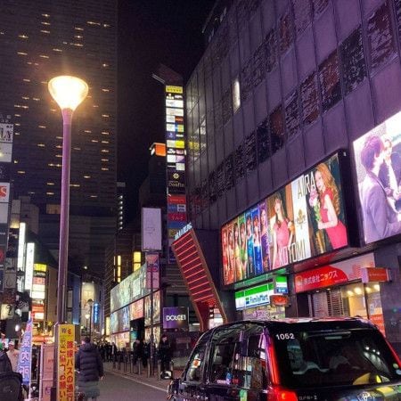 カウアン・オカモトと神田沙也加の元カレがそれぞれ「キャスト勤務」の2店は「同系列グループ」だった