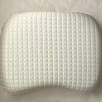 【IKEA】確かにとってもひんやり〜！衝動買いした枕、その結果は……