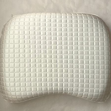 【IKEA】確かにとってもひんやり〜！衝動買いした枕、その結果は……