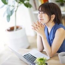 夏の在宅ワーク……電気代節約と集中力アップを両立させる「エアコン」の“賢い”使い方