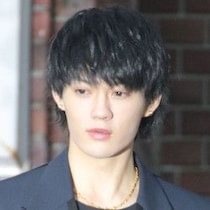 Snow Manの冠番組にも出演…M!LK佐野勇斗、生配信で語った「驚きのプライベート」に心配の声が殺到