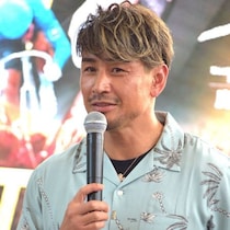 魔裟斗、皇治が“引退しない理由”に痛烈なひと言「結婚をスパッと決めない人は…」