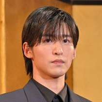 目黒蓮「“頑張って”とは言いたくない」と発言も…熊本地震後に投稿した「8文字のメッセージ」にファン感動