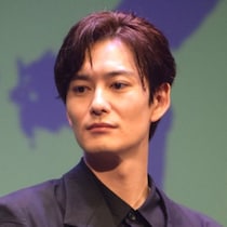 Snow Manの冠番組に“番宣なし”で出演…大物イケメン俳優と「江戸川会メンバーの絆」にファン歓喜