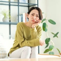 間に合ったと思ったのに“チョロッ”と……更年期女性たちの「尿漏れ」事情