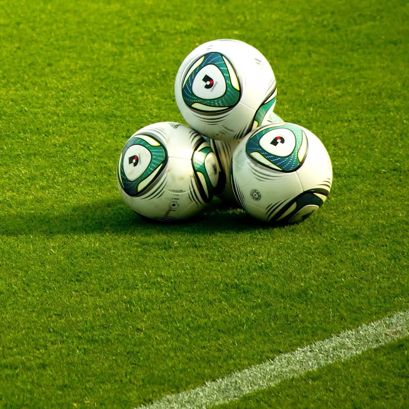 横浜F・マリノス、身売り交渉加速で候補3社に絞り込みか…「ノジマ」も浮上でサポ動揺