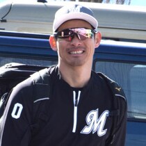 石川歩とともに「ロッテ戦力外」39歳・荻野貴司がコーチ就任を断って現役続行にこだわる「代打・守備固めの需要」