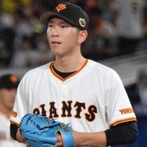 茫然自失の10失点で２軍落ちの巨人・戸郷翔征…原因はダルビッシュ直伝「ダルスラ」の投げすぎ