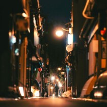 観光都市・京都「闇の実相」外国人観光客が増えれば増えるほど「地元に根差した飲食店」が廃業に追い込まれる