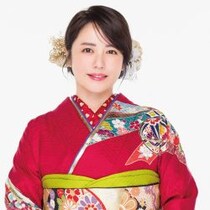 同期の小倉優子を反面教師に…磯山さやか「芸能界オリジナル処世術」が秀逸だった