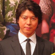 上川隆也「刑事ドラマ」では見せない「別の顔」吉本新喜劇が大好きすぎて「藤本敏史をイジリ倒し」