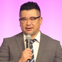 【大物芸人たちの原点】停電で暗闇の地下鉄車内で叫んだケンドーコバヤシに友人が放ったひと言