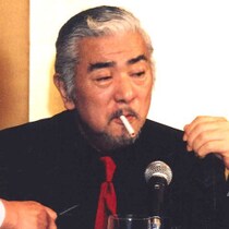 勝新太郎が苦悩の表情で30秒間沈黙した「世界のクロサワ映画」降板トラブル／壮絶「芸能スキャンダル記者会見」秘史