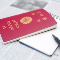 あの「あいのり」出演者一行が韓国旅行で「予想外の事件」に！パスポートがちょっとだけ破れて「入国不可」通告の末に…