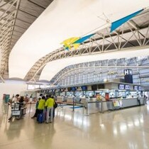 格安航空「大阪～シンガポール新路線」に持ち上がる「乗れないリムジンバス」「空港内ストレス」大問題