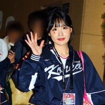 侍ジャパンvs韓国戦を彩った来日チアリーダー「大サービス」現場を深夜の密着撮！