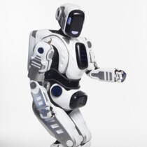 【戦慄】中国ロボット企業がイベント写真でチラ見せした「殺人ヒューマノイドロボット」軍事転用の超危険アピール