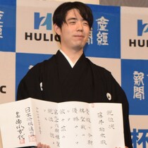 【藤井聡太棋聖「就任式」に緊張走る！】スポンサー会長が漏らした将棋連盟トップへの「不満」とは