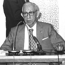 松下電器「二股ソケット大量生産で大儲けできた」松下幸之助の恩返しは「水戸黄門を日本中に知らしめる」だった