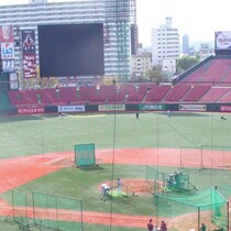 楽天モバイルパーク「ホームランテラス新設」でまた狭くなる！「つぎはぎだらけの改修」で地元財界が動いた「新球場建設」