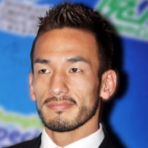 サッカー日本代表「合宿中の過ごし方」が奇想天外だった！カズ「爆音ラジカセ歌唱」と中田英寿「クッキーを横に置いて…」