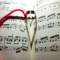 「ドンエネ」って何だ!? 乃木坂アイドルが作った英語歌詞の「即興ソング」