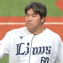 岡本和真と惜別…中村剛也の「おかわり塾」が今年で最後になるかもしれない「西武の引退勧告」と「ベテラン一掃」３年Ｖ計画