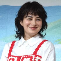 ホラン千秋がプロレスラーを「ねじ伏せ瞬殺」した腕相撲の驚異的パワー「今度はプロレスで勝負だ」