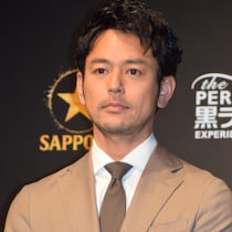 妻夫木聡が我慢できずに生放送で号泣した「沖縄訪問VTR」戦後80年企画の好感度