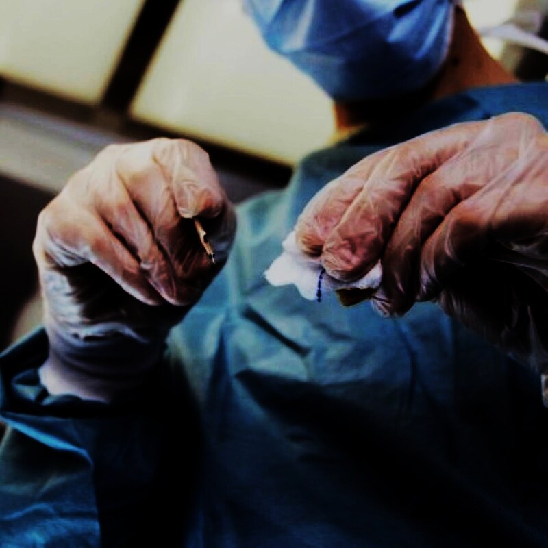 【世界の「最凶独裁者」列伝】アウシュヴィッツ強制収容所で２万人に「人体実験」の鬼畜医師…双子の背中を縫い合わせて「結合児」に