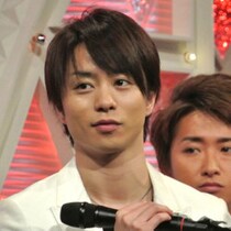 櫻井翔と相葉雅紀が「宇宙人」になったセブンイレブンCMの「意味不明」と「BOSSの二番煎じ」