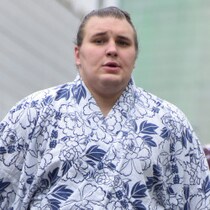 【沸騰！秋場所】ウクライナ人初の大関誕生が現実味を帯びる安青錦の「潜航艇相撲」で「最速記録更新」