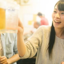 「ブーム終焉」ガラガラなのに地方都市で今も残る「相席居酒屋」その経営手法を調査してわかったこと