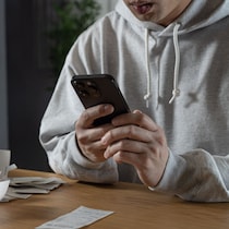 スマホ料金「値上げラッシュ」に泣く前に知るべき重大ポイント「割引条件」見落とし厳禁！オンライン手続きを使え！
