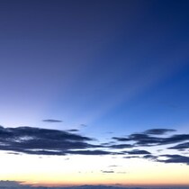 「UFO・USO目撃情報9000件」をAI判定する画期的アプリ「信憑性が高いものだけ」が登録されるデータベースの興奮度