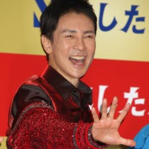 千原ジュニアが大失敗「郷ひろみと焼鳥屋で遭遇」会計で予想外の事態が待っていた！