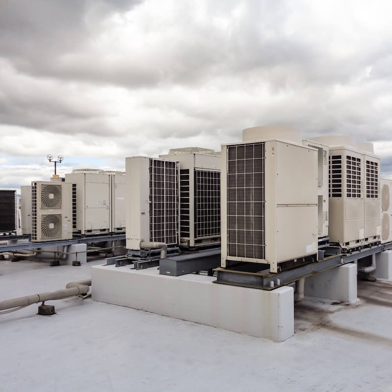 警鐘レポート「2026年重大危機」に備えよ！（3）蓄電池は3000Whを