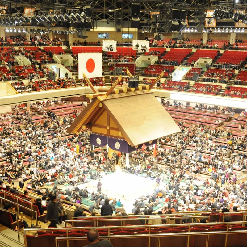 大相撲初場所「観客マナー違反」がヒドすぎる！「相撲競技契約約款」に書かれた「禁止事項」が次々と…