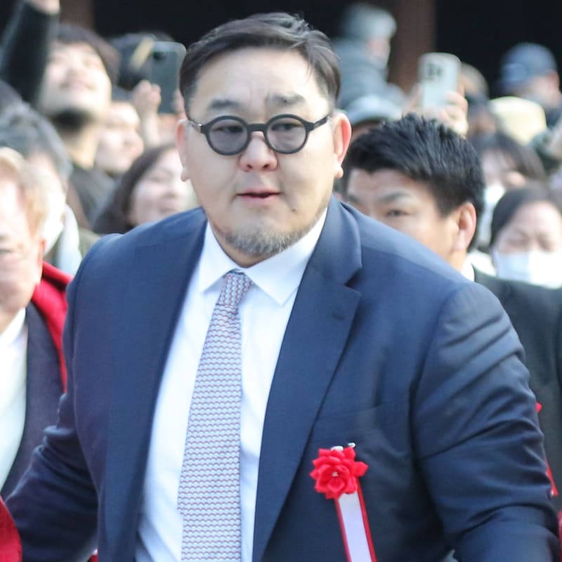 横綱と大関をコキ下ろし「弱ええー」「ひどい」「お前ら、相撲ナメるなよ」豊昇龍の叔父「元横綱・朝青龍」の毒ガス攻撃