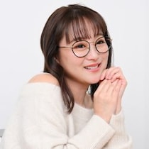 おしゃべり美女の解放区・ひと言いわせて〈鈴木奈々〉「ギャルはいいかげん」!?意外と真面目なんですよ