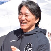 巨人・松井秀喜臨時コーチの「効果」が出た阿部慎之助監督と４番候補リチャードとの「三者会談」